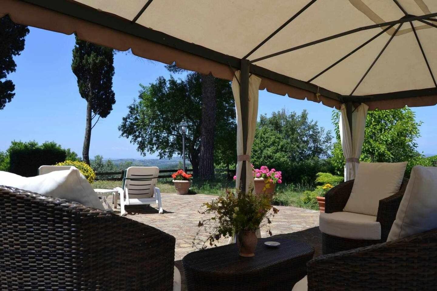 Agriturismo San Silvestro San Donato in Poggio Buitenkant foto